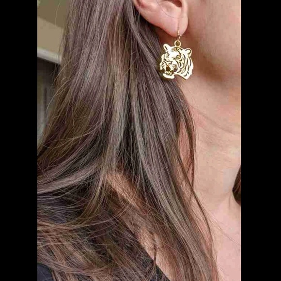 New Golden Etched Tiger Earrings | Auburn Tigers | LSU | Clemson Mascot Football - Picture 10 of 16